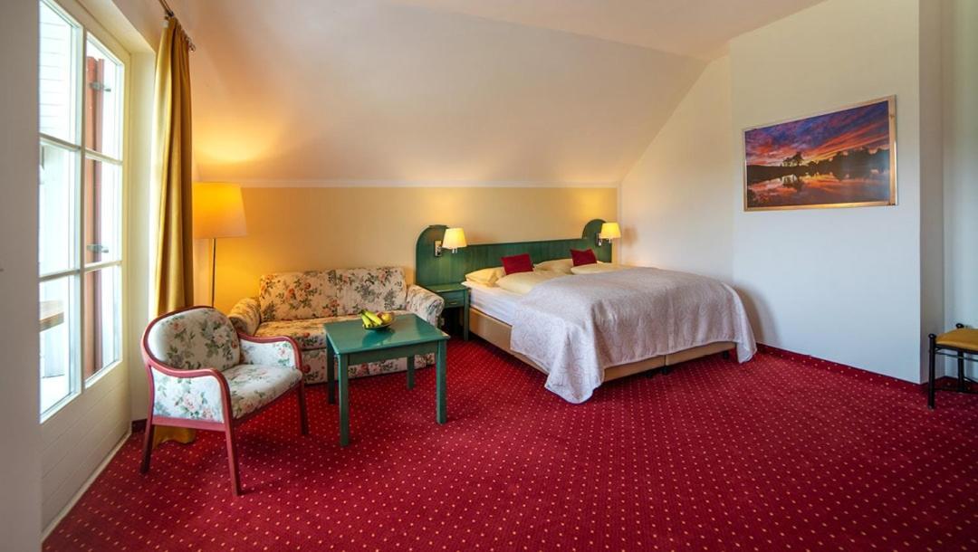 Hotel Drachenwand-Мондзе Екстер'єр фото